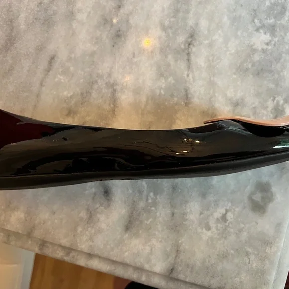 Roger Vivier Black Patent Leather flats w/ Pink Floral Appliqué Size 8 1/2 - Picture 6 of 12